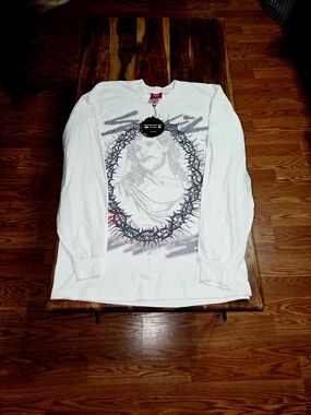 Evil Vice Men's White Long-Sleeve Graphic Jesus Tee